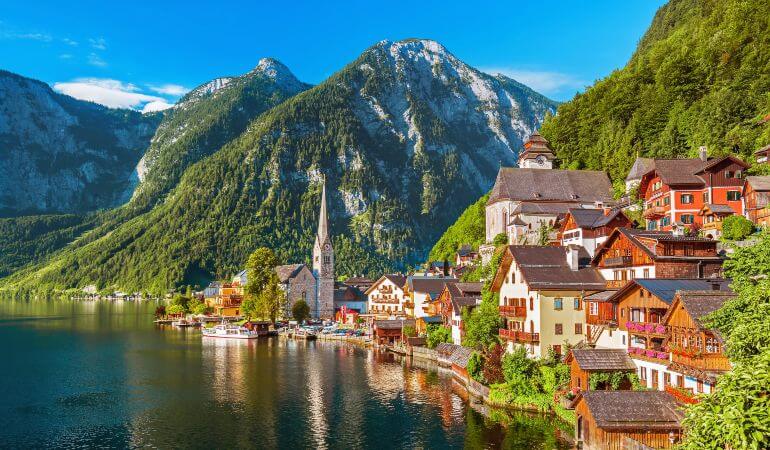 Moving to Austria From the UK | Fantastic Removals Blog